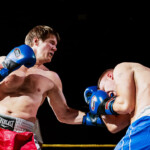 Stadin Malli Timo Laine iskee. SuperSLAM II Korso, Vantaa, 21. helmikuu 2025. Suomalainen showpainitapahtuma, järjestäjänä SLAM! Wrestling Finland. Showpaini Helsinki Vantaa Espoo. Kansainvälisen tason ammattipaini tapahtuma Suomessa.