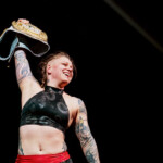 Aliss Ink SLAM! Wrestling naisten mestari. SuperSLAM II Korso, Vantaa, 21. helmikuu 2025. Suomalainen showpainitapahtuma, järjestäjänä SLAM! Wrestling Finland. Showpaini Helsinki Vantaa Espoo. Kansainvälisen tason ammattipaini tapahtuma Suomessa.