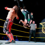 Dylan Broda putoaa. SuperSLAM II Korso, Vantaa, 21. helmikuu 2025. Suomalainen showpainitapahtuma, järjestäjänä SLAM! Wrestling Finland. Showpaini Helsinki Vantaa Espoo. Kansainvälisen tason ammattipaini tapahtuma Suomessa.